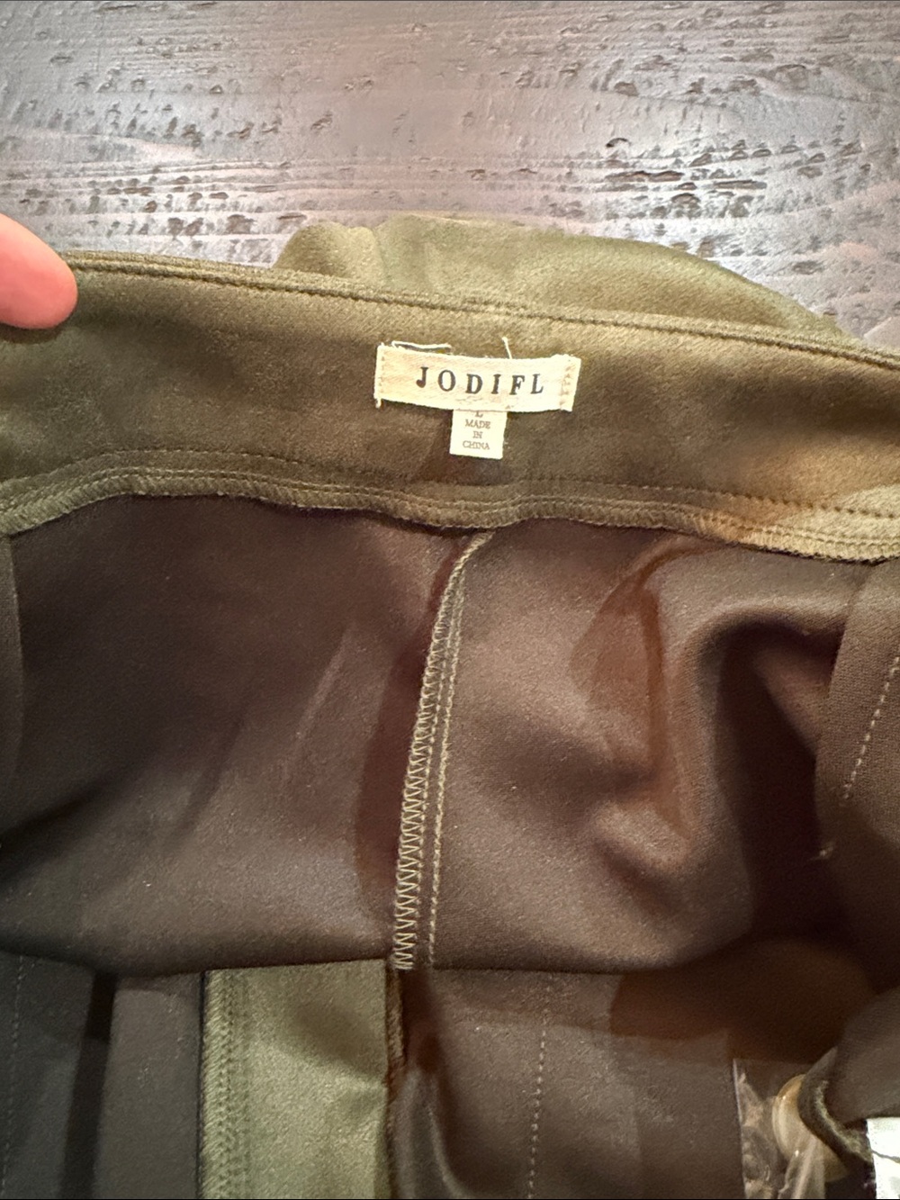 Jodifl Olive Faux Suede Scalloped Wide Leg Cropped Pants L - Picture 11 of 12